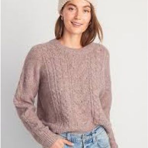 Old Navy Heathered Cable Knit Sweater New with Tag